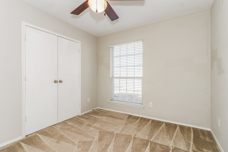 2,450/Mo, 1009 Marcia Ln Burleson, TX 76028 Bedroom View