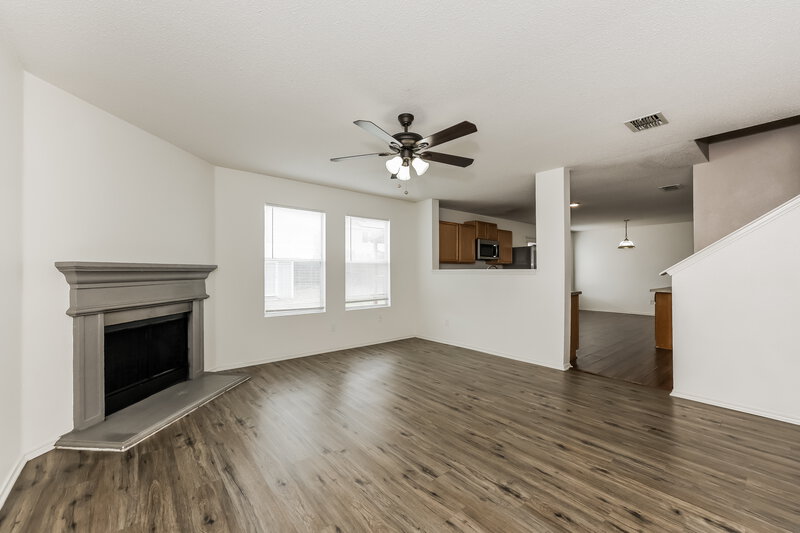 2,140/Mo, 4964 Creek Ridge Trl Fort Worth, TX 76179 Living Room View 2