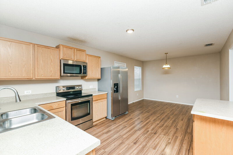 2,385/Mo, 4964 Creek Ridge Trl Fort Worth, TX 76179 Kitchen View