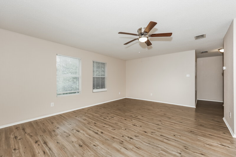 2,140/Mo, 4964 Creek Ridge Trl Fort Worth, TX 76179 Loft View