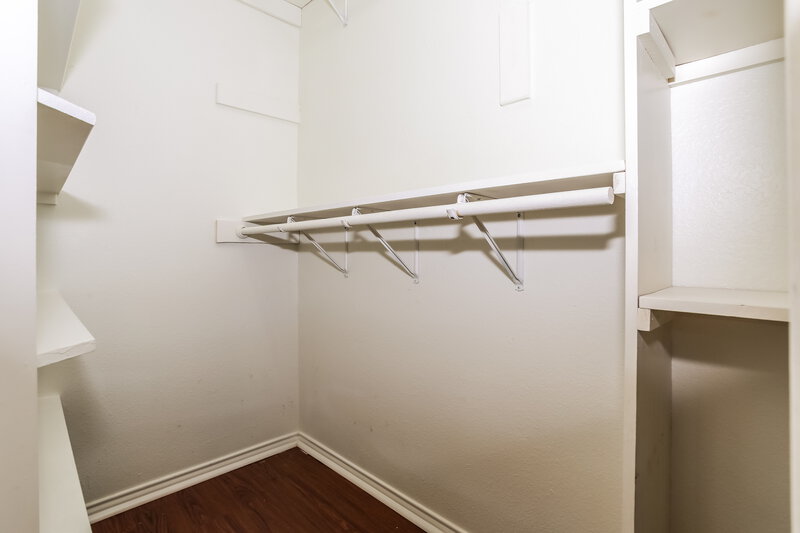 2,505/Mo, 4521 Sandera Ln Flower Mound, TX 75028 Walk In Closet View