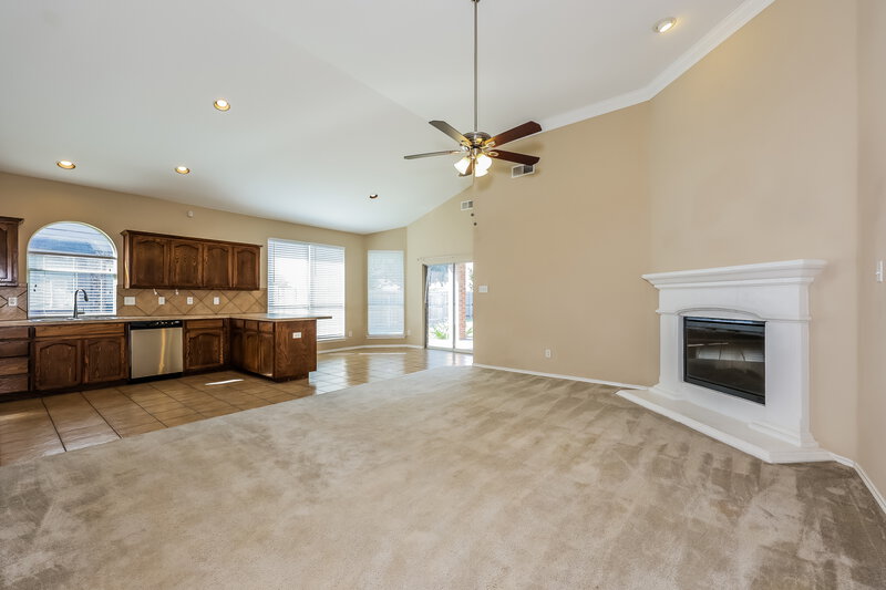 2,275/Mo, 1212 Juniper Ln Burleson, TX 76028 Living Room View 2