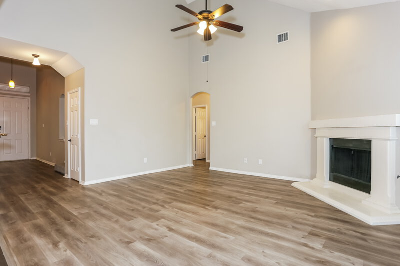 3,180/Mo, 1302 Rosebrook Dr Mansfield, TX 76063 Living Room View