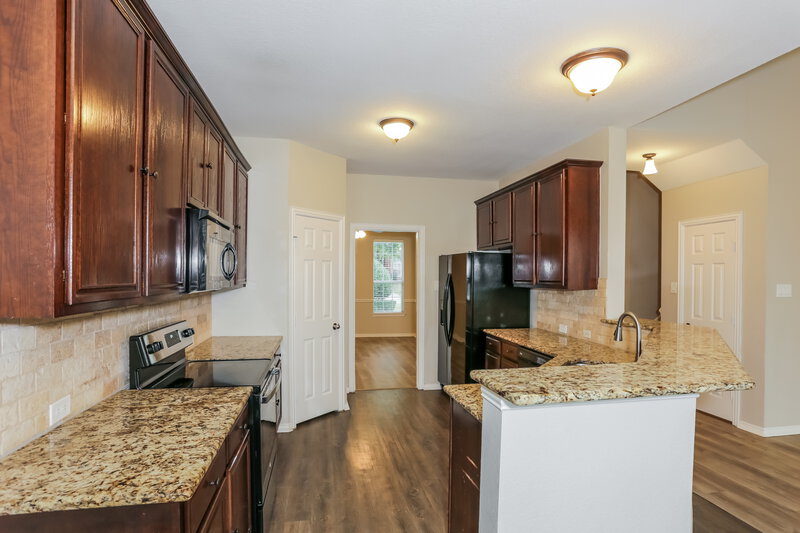 3,180/Mo, 1302 Rosebrook Dr Mansfield, TX 76063 Kitchen View 2
