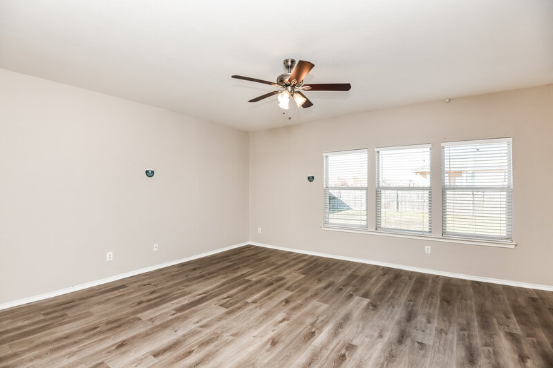 2,460/Mo, 5056 Wild Oats Dr Fort Worth, TX 76179 Living Room View 3