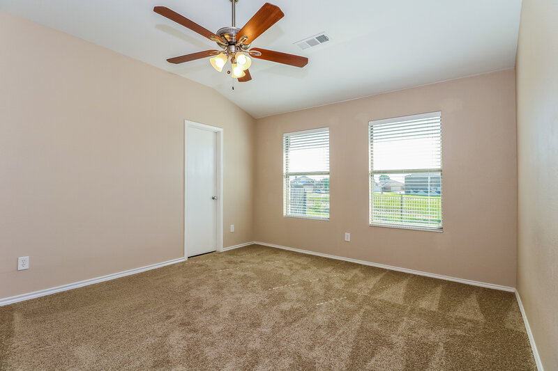 2,365/Mo, 7307 Fossil Creek Dr Arlington, TX 76002 Living Room View 4