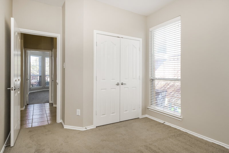 2,380/Mo, 12812 Old Macgregor Ln Fort Worth, TX 76244 Bedroom View 2