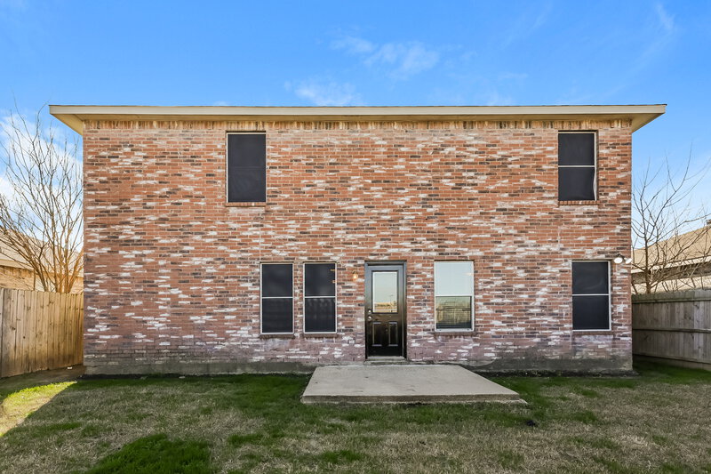 2,545/Mo, 2808 Cresthaven Dr Mesquite, TX 75149 Rear View