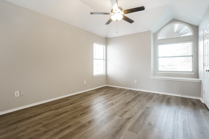 2,390/Mo, 524 Timber Way Dr Lewisville, TX 75067 Main Bedroom View