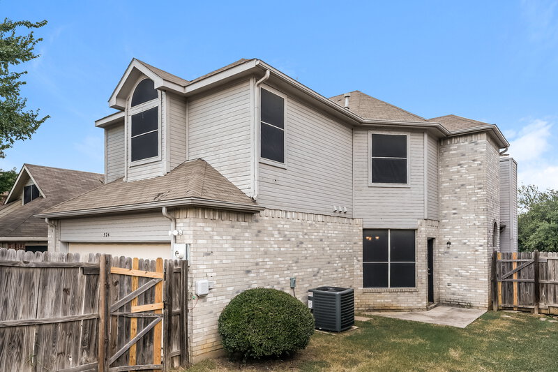 2,390/Mo, 524 Timber Way Dr Lewisville, TX 75067 Rear View