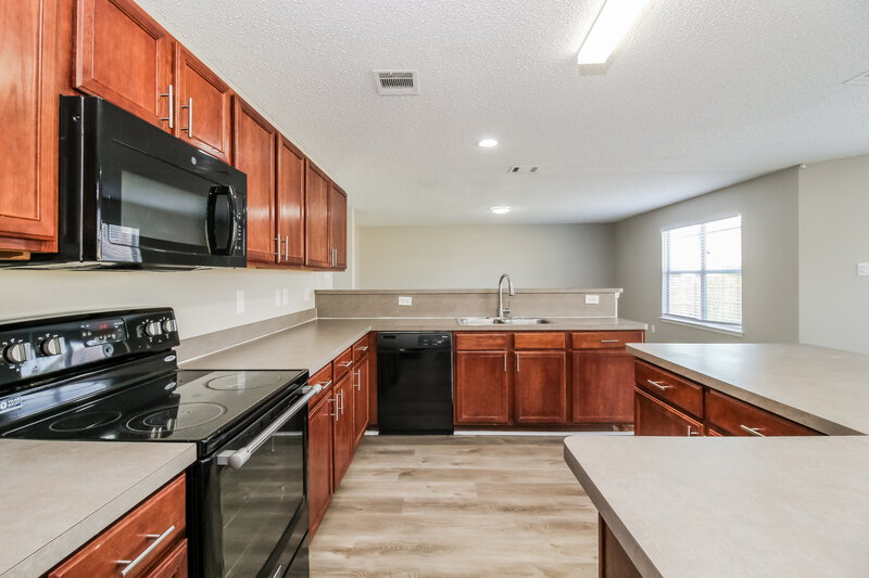 2,650/Mo, 1601 Santa Fe Trl Krum, TX 76249 Kitchen View 2