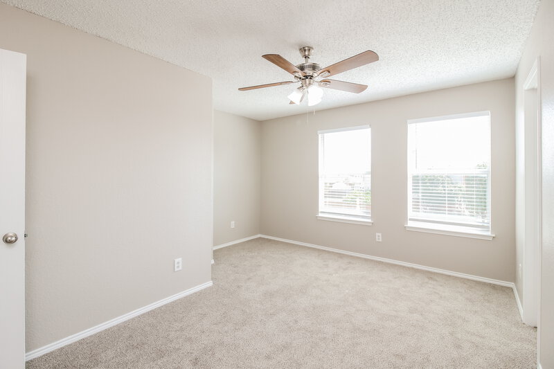 2,650/Mo, 1601 Santa Fe Trl Krum, TX 76249 Bedroom View