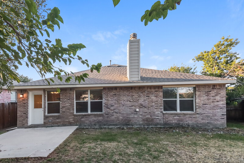2,075/Mo, 2321 Arrowhead Pass Melissa, TX 75454 Rear View