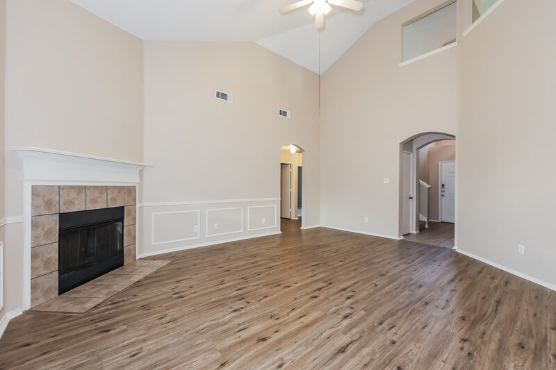 2,565/Mo, 509 Covent Garden Pl Midlothian, TX 76065 Living Room View