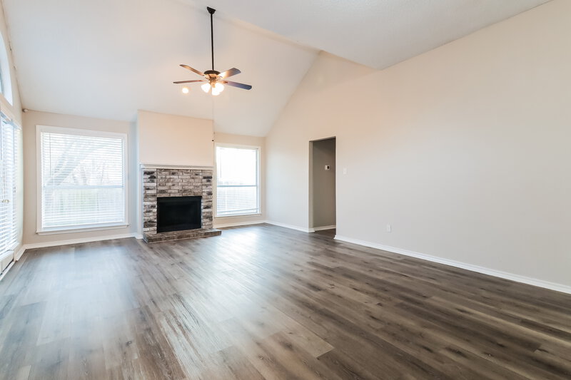 1,855/Mo, 138 Woodcreek Dr Rockwall, TX 75032 Living Room View