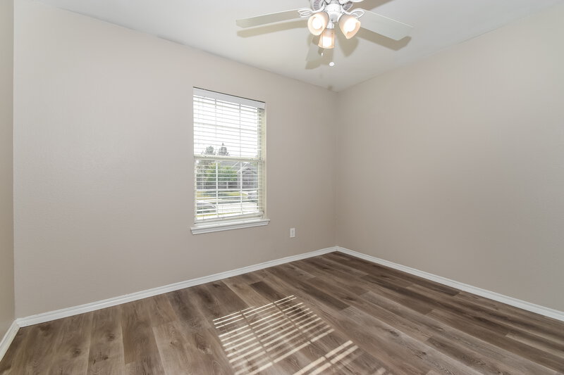 2,190/Mo, 404 Sandy Ln Royse City, TX 75189 Bedroom View 2