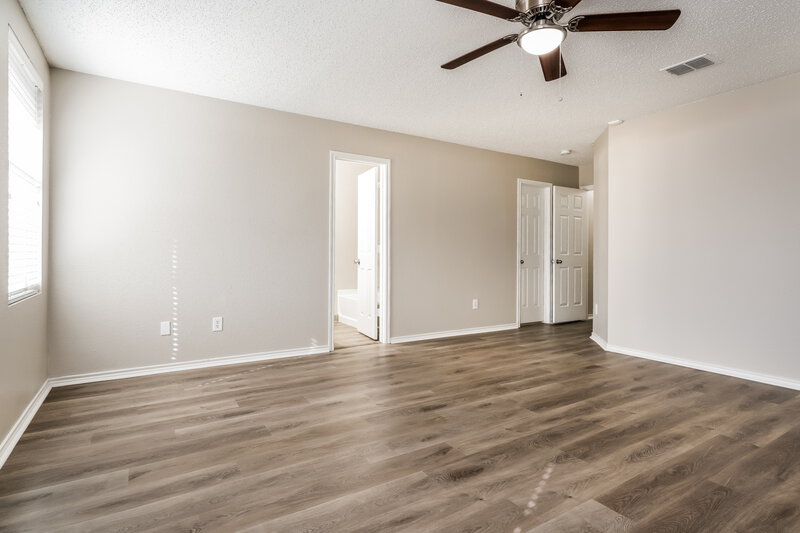 2,240/Mo, 1405 Anna Lea Ln Burleson, TX 76028 Main Bedroom View