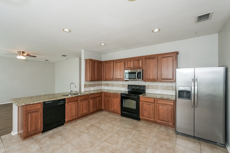 1,980/Mo, 300 Mystic River Trl Fort Worth, TX 76131 Kitchen View 2
