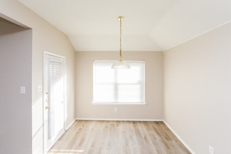 2,495/Mo, 920 Pecan Trl Cedar Hill, TX 75104 Breakfast Nook View