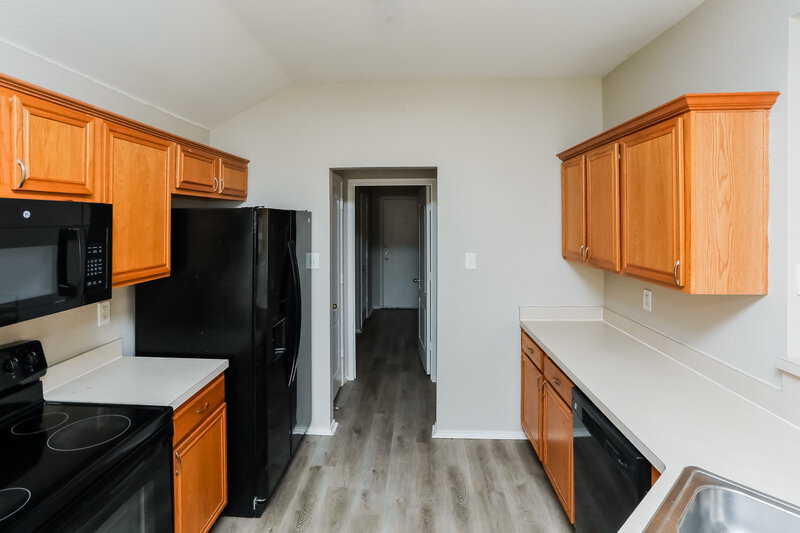 2,495/Mo, 920 Pecan Trl Cedar Hill, TX 75104 Kitchen View