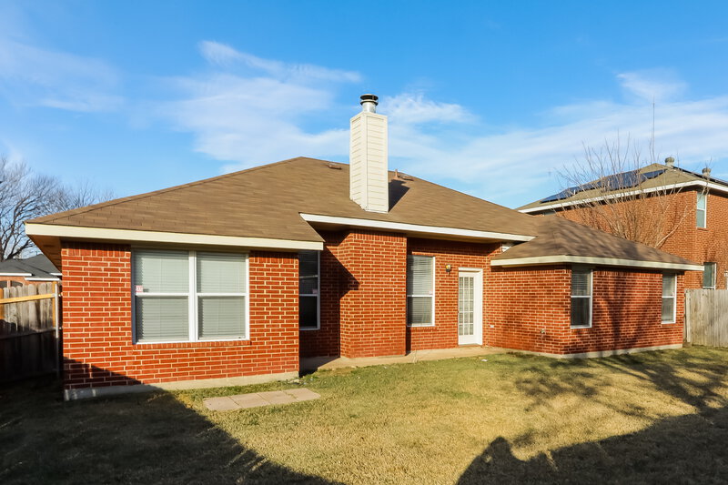 2,495/Mo, 920 Pecan Trl Cedar Hill, TX 75104 Rear View
