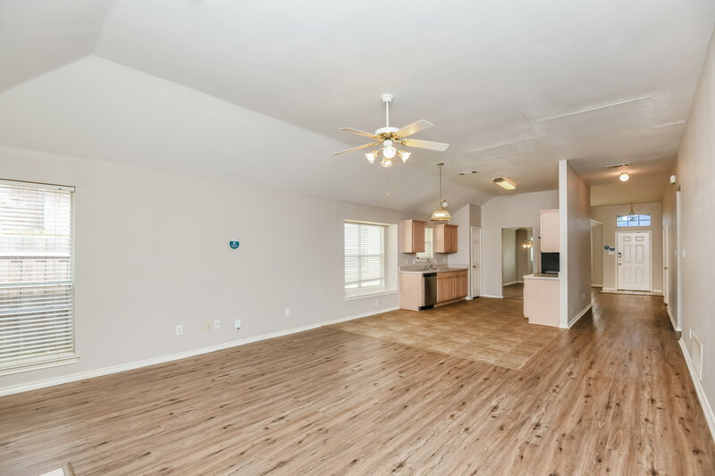 1,900/Mo, 633 Crystal Brook Dr Saginaw, TX 76179 Living Room View