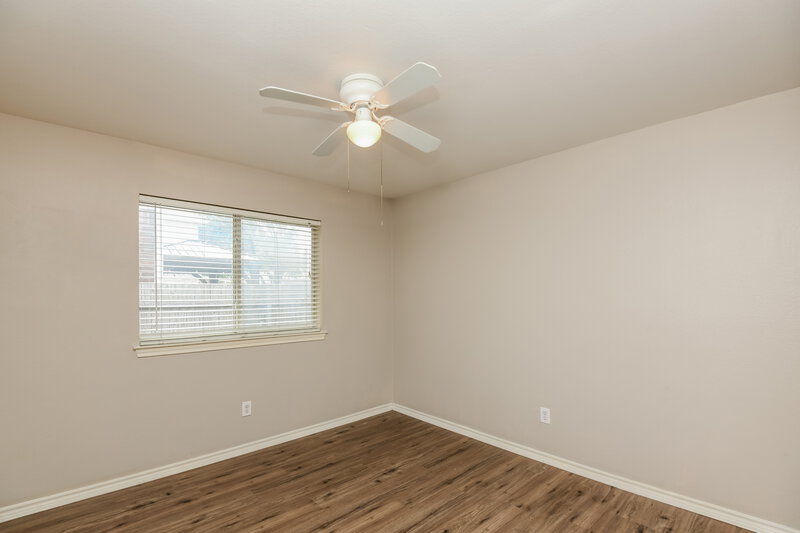 1,900/Mo, 633 Crystal Brook Dr Saginaw, TX 76179 Bedroom View