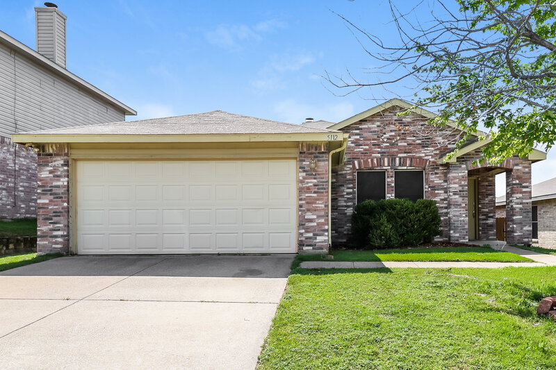 2,670/Mo, 5112 Royal Burgess Dr Fort Worth, TX 76135 External View