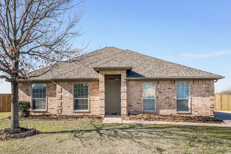 2,690/Mo, 1621 Millbrook Dr Midlothian, TX 76065 External View