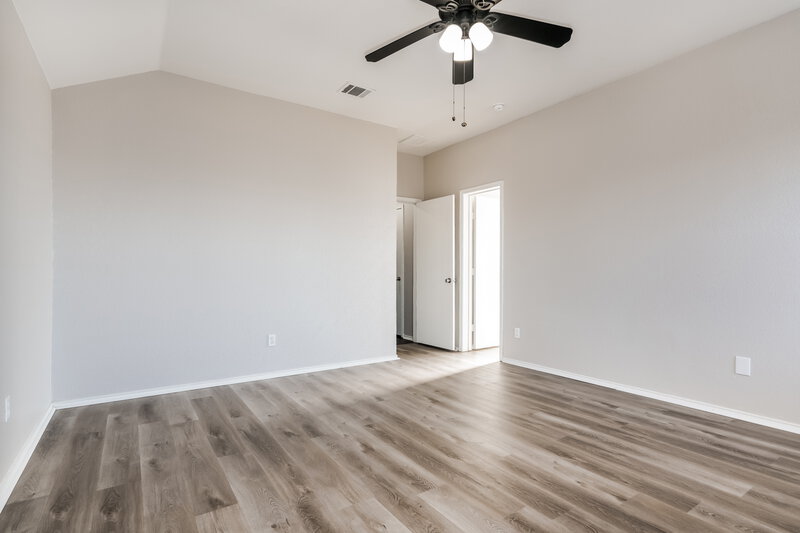 2,690/Mo, 1621 Millbrook Dr Midlothian, TX 76065 Main Bedroom View 2