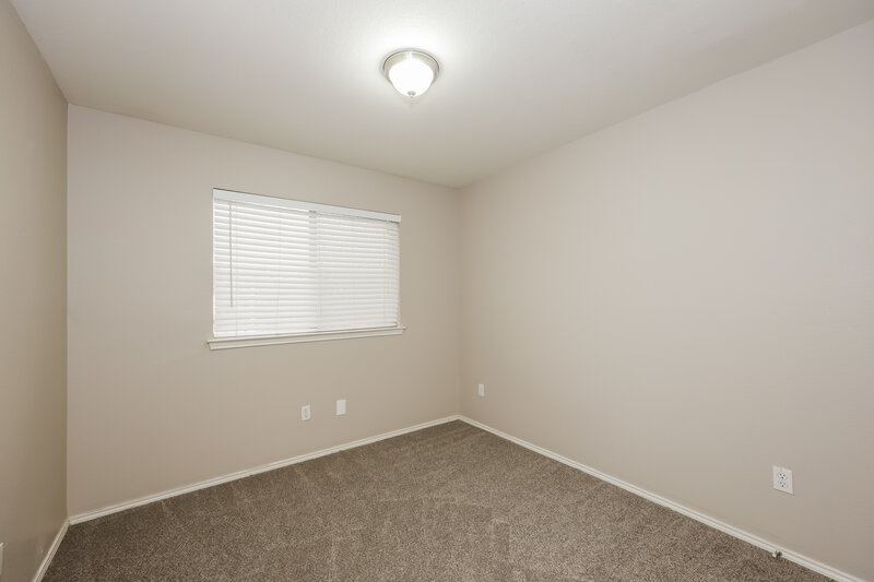 2,630/Mo, 5923 Woodoak Dr Dallas, TX 75249 Bedroom View 2