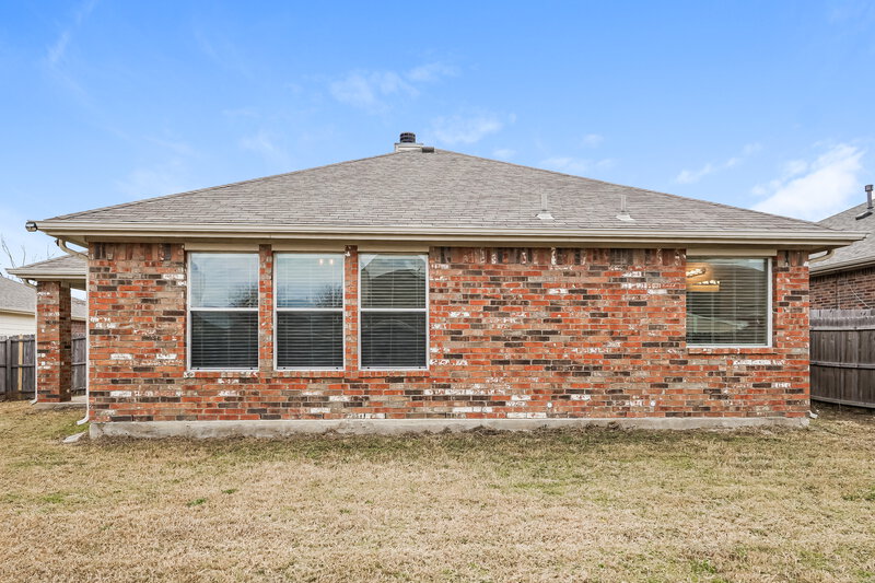 2,060/Mo, 2015 Preston Trl Forney, TX 75126 Rear View