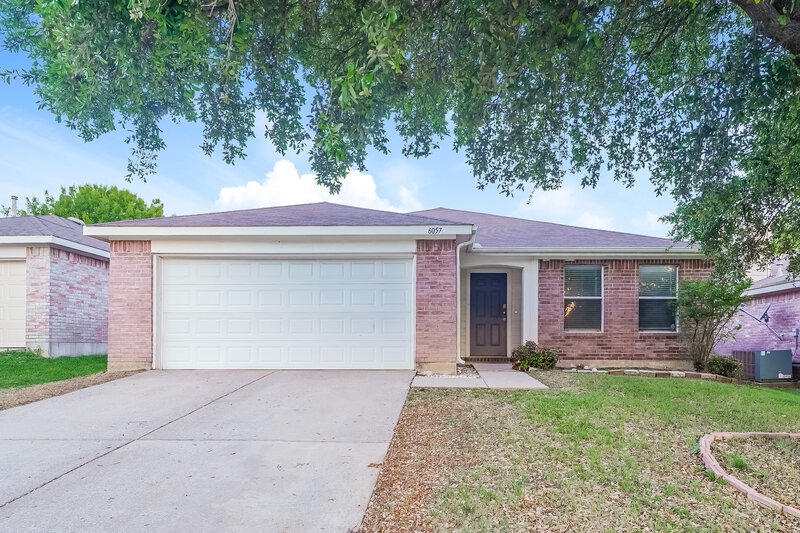 1,930/Mo, 6057 Arabian Ave Saginaw, TX 76179 External View