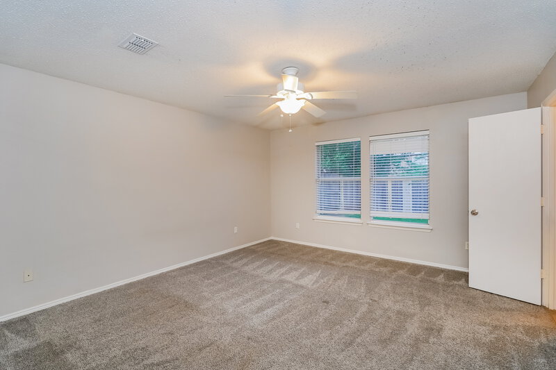 1,930/Mo, 6057 Arabian Ave Saginaw, TX 76179 Main Bedroom View 2