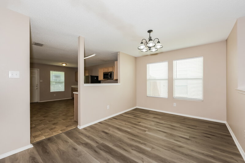 2,260/Mo, 4054 Hunters Creek Dr Fort Worth, TX 76123 Dining Room View