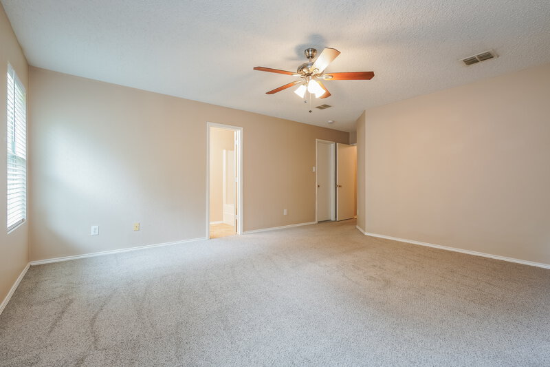 1,960/Mo, 4054 Hunters Creek Dr Fort Worth, TX 76123 Main Bedroom View 2