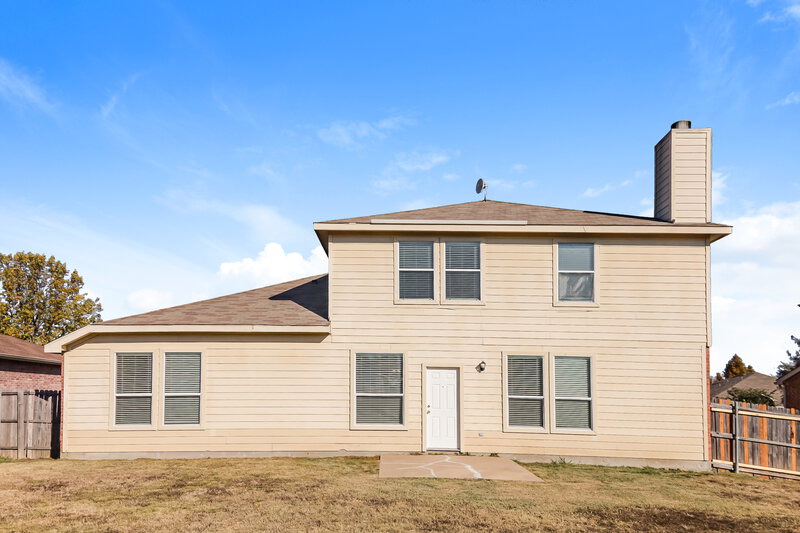 2,110/Mo, 2104 Aster Trl Forney, TX 75126 Rear View