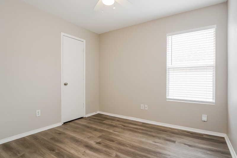 2,400/Mo, 2024 Kickapoo Trl Heartland, TX 75126 Bedroom View 2