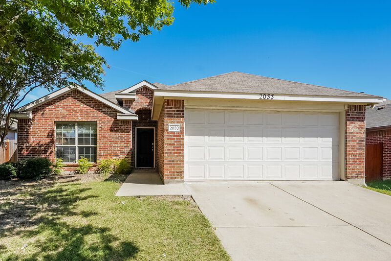 1,635/Mo, 2033 Club Oak Dr Heartland, TX 75126 External View
