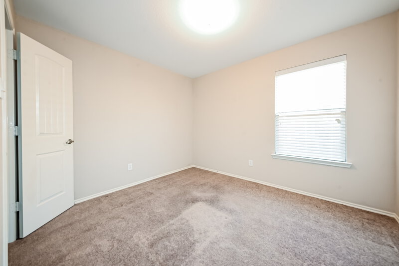 1,900/Mo, 4012 Houston Dr Heartland, TX 75126 Bedroom View