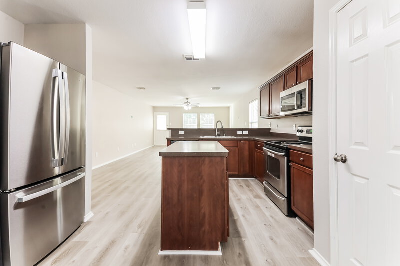 1,925/Mo, 1633 Elm St Anna, TX 75409 Kitchen View 2