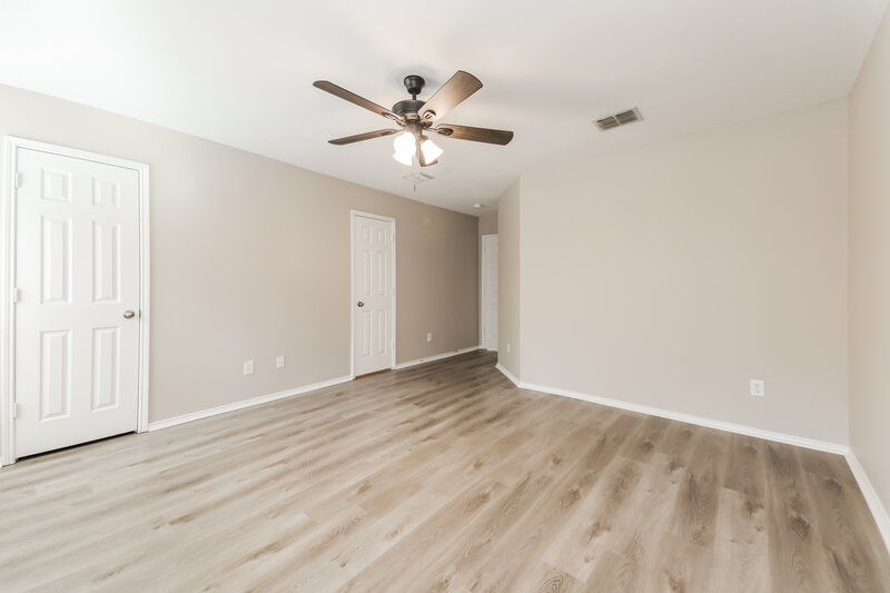 1,925/Mo, 1633 Elm St Anna, TX 75409 Main Bedroom View 2