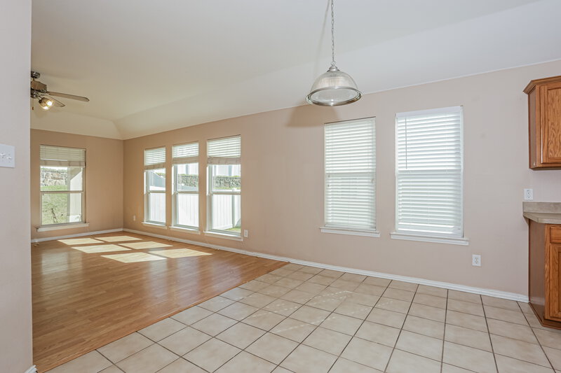 1,860/Mo, 317 Creekview Dr Anna, TX 75409 Breakfast Nook View