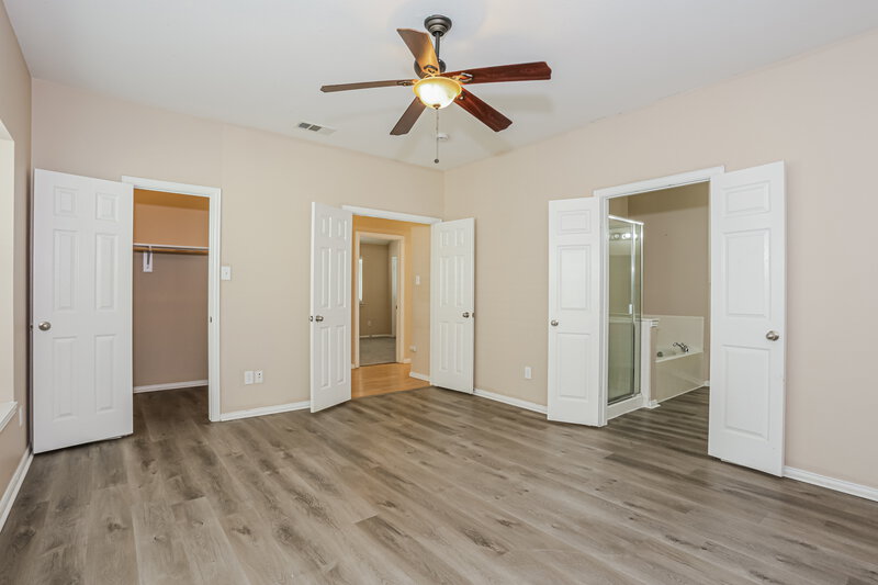 1,860/Mo, 317 Creekview Dr Anna, TX 75409 Main Bedroom View 2