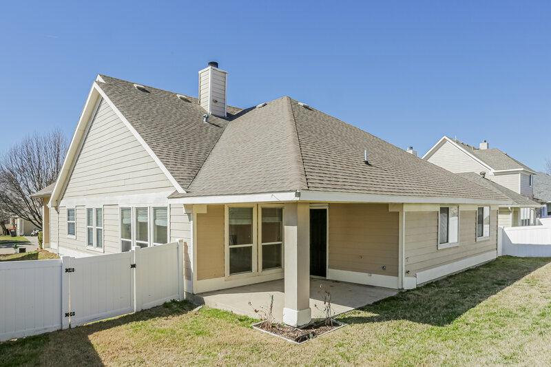 1,860/Mo, 317 Creekview Dr Anna, TX 75409 Rear View