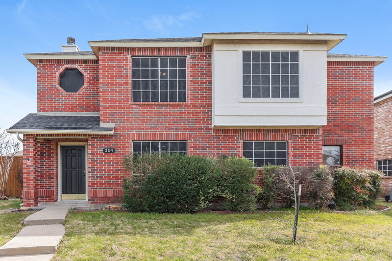 2,410/Mo, 304 Rosewood Ln Cedar Hill, TX 75104 External View
