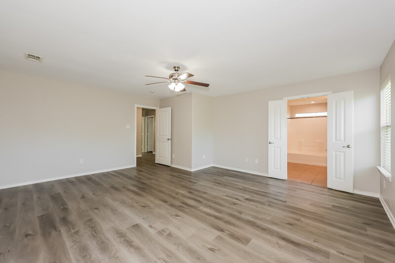 2,320/Mo, 5021 Britton Ridge Ln Fort Worth, TX 76179 Main Bedroom View 2