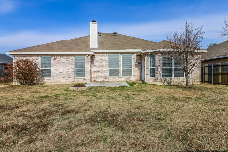 2,215/Mo, 5108 Valley Village Dr Fort Worth, TX 76123 Rear View