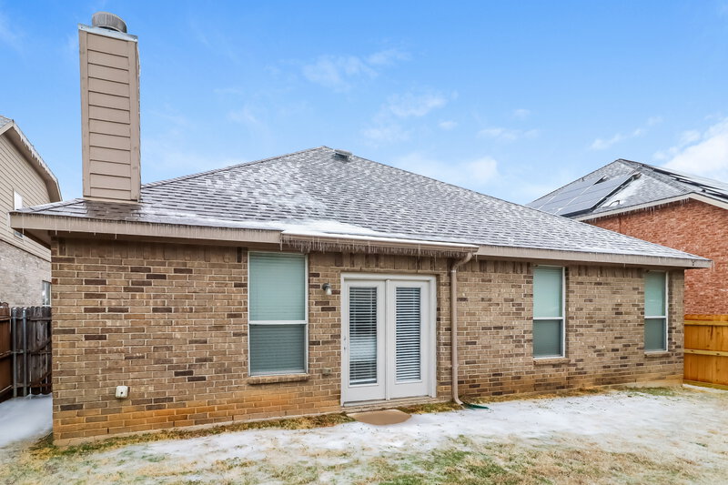 2,525/Mo, 9405 Tierra Verde Trl Fort Worth, TX 76177 Rear View