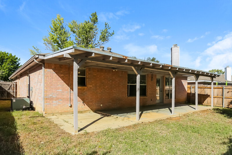 2,410/Mo, 5903 Fawn Meadow Trl Arlington, TX 76017 Rear View